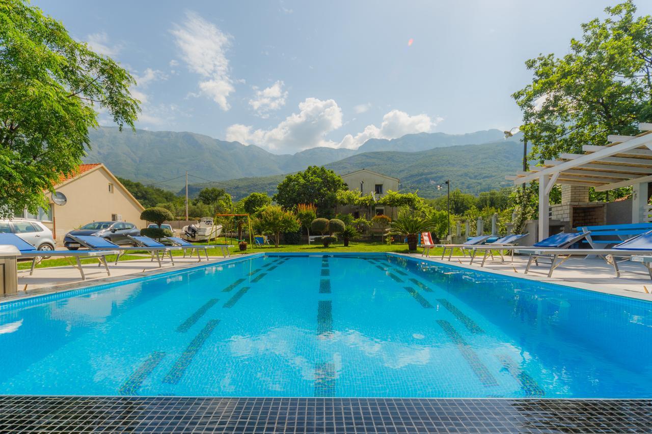Apartmani Novakovic Котор Экстерьер фото
