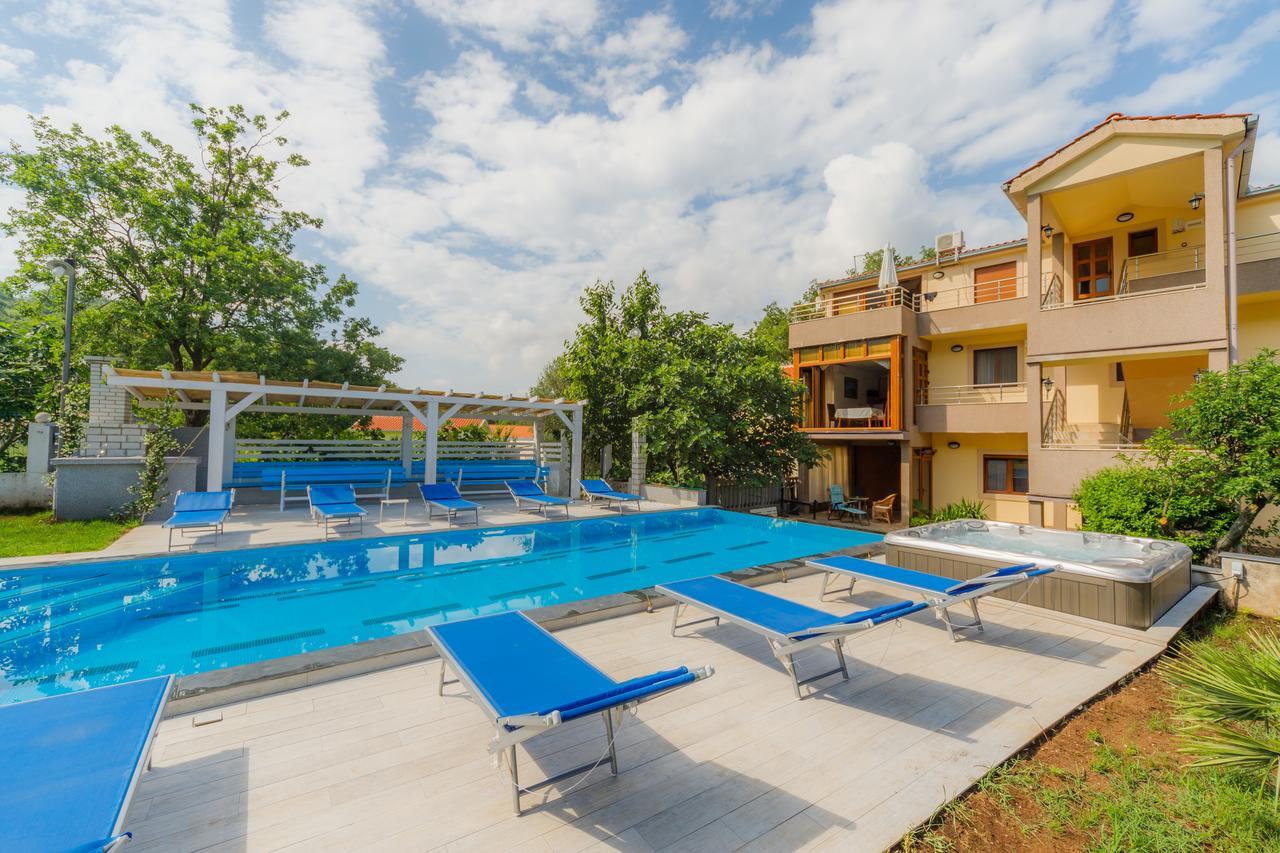 Apartmani Novakovic Котор Экстерьер фото